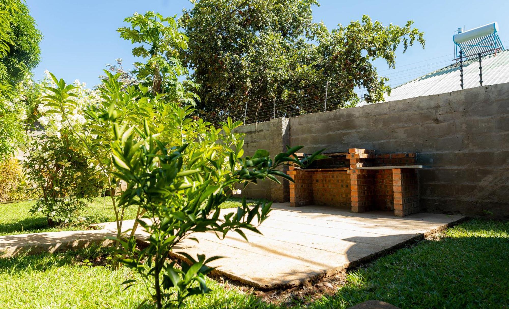 Vila Hungwe House Victoria Falls Exteriér fotografie
